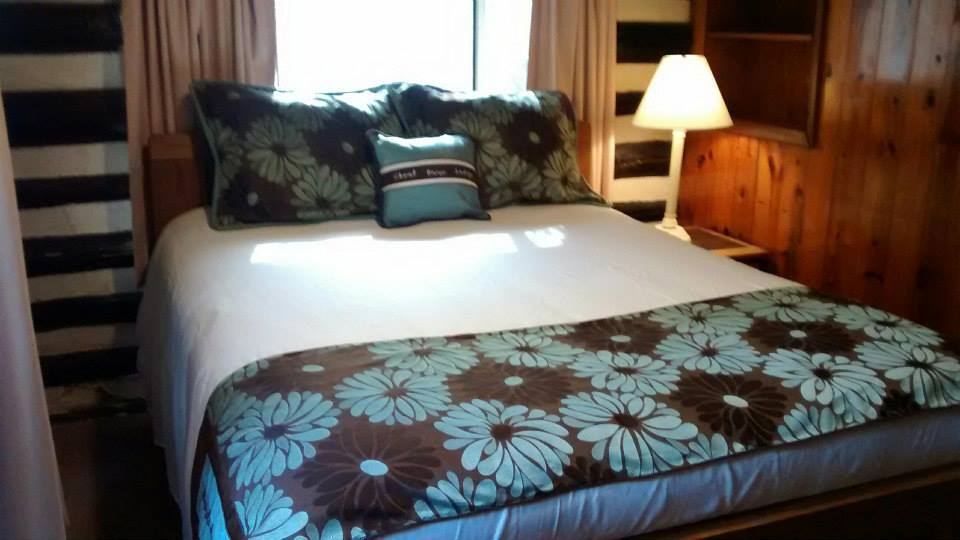 Rhododendron Bedroom