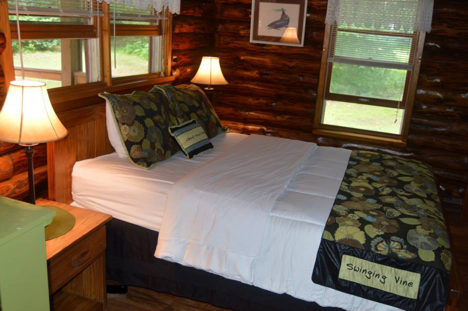 Custom Swinging Vine Pillows and Sheets