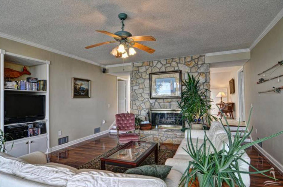 Furnished Living Room