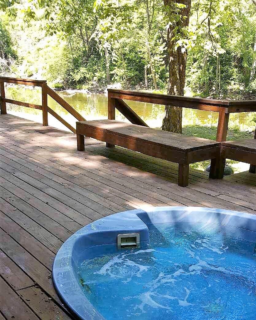 Hot tub on deck
