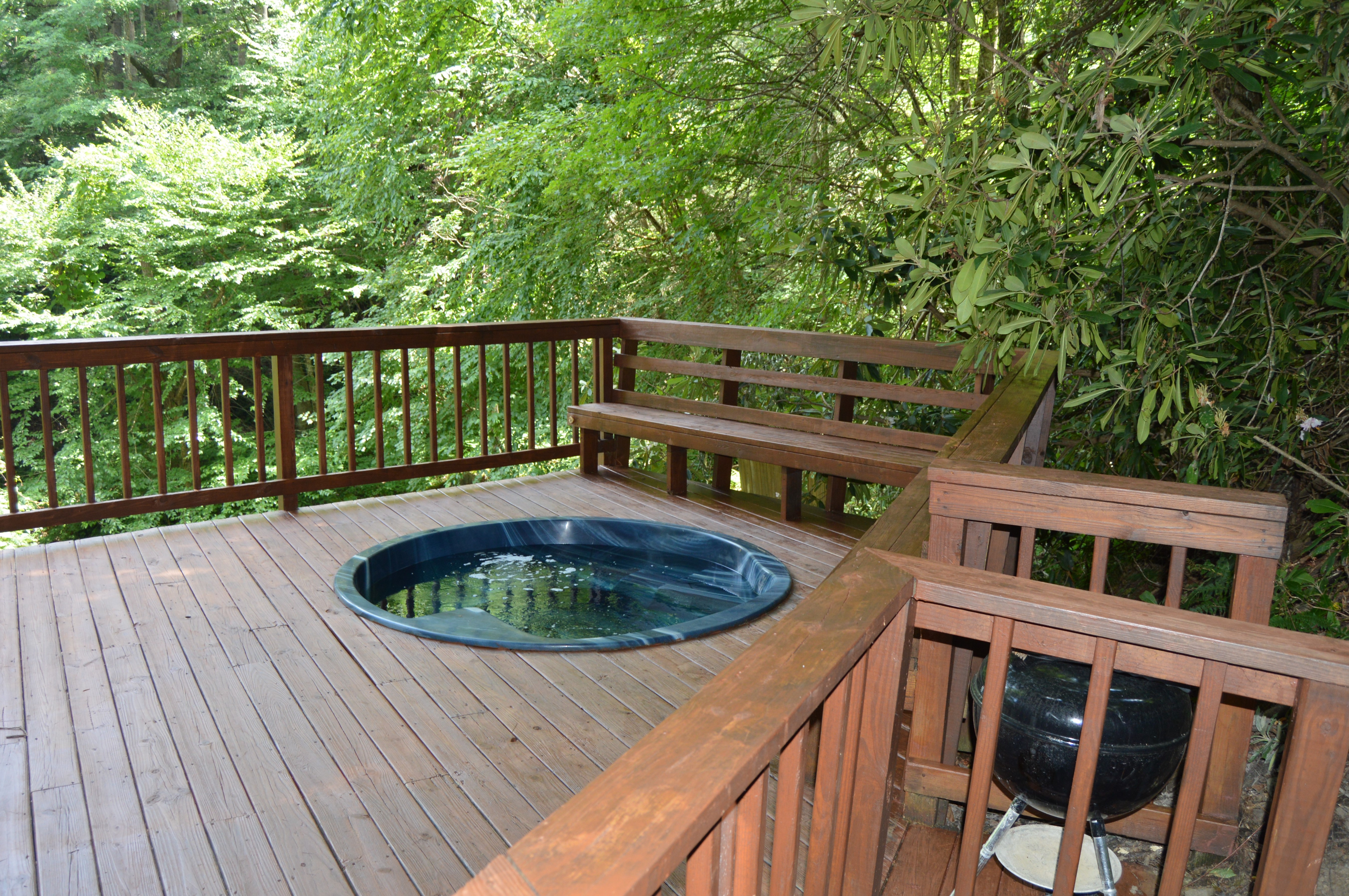 Treehouse Hot Tub